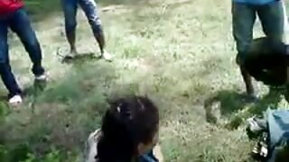 მკერდი ქერა, გასაოცა ...